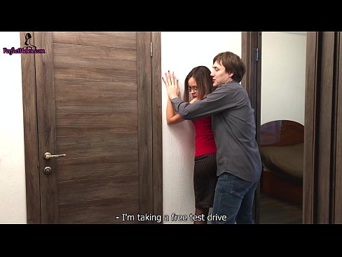 ❤️ सेक्सी रियाल्टार कामुक रूप से उसकी बिल्ली को झटका देता है और उसके अपार्टमेंट को बेचते समय fucks - क्रेम्पाई ☑ गुदा अश्लील पोर्न पर hi.filmepornonline.ru